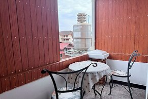TJR BOUTIQUE HOTEL