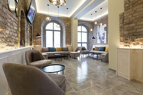 Marquise Hotel