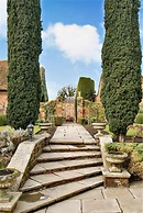 Harlington Manor