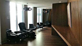 Pelicanstay in Toronto Entertainment District
