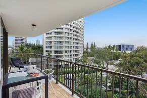 De Ville Apartments