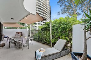 De Ville Apartments