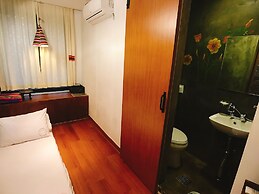 Hwon Guest House
