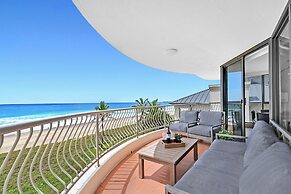 Albatross North Apartments