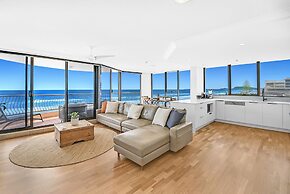 Albatross North Apartments