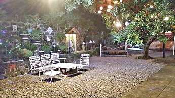 V House