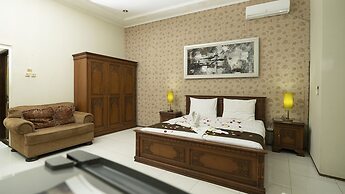 Aleyra Hotel and Villa Garut