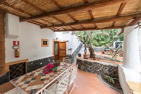 Villa Mariella Pittorino B&B