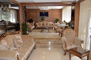 Grand Gross Hotel
