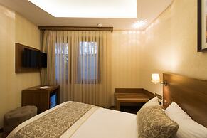 Cesmeli Konak Hotel