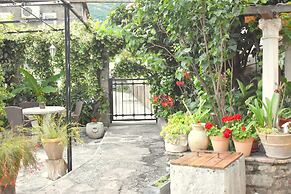 Apartments Villa Serventi