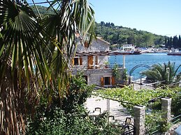 Apartments Villa Serventi