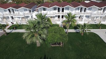 RİSUS RESORT HOTEL KUŞADASI