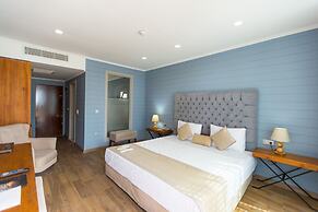 RİSUS RESORT HOTEL KUŞADASI