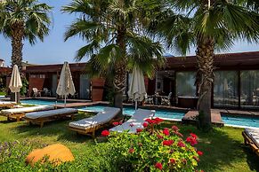 RİSUS RESORT HOTEL KUŞADASI