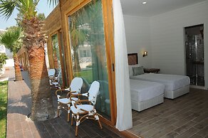 RİSUS RESORT HOTEL KUŞADASI