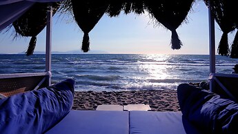 RİSUS RESORT HOTEL KUŞADASI