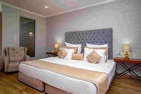 RİSUS RESORT HOTEL KUŞADASI