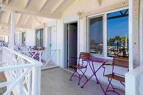 RİSUS RESORT HOTEL KUŞADASI