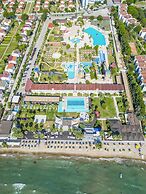 RİSUS RESORT HOTEL KUŞADASI
