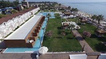 RİSUS RESORT HOTEL KUŞADASI
