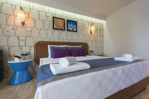 RİSUS RESORT HOTEL KUŞADASI