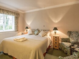 Marshwood Farm B&B