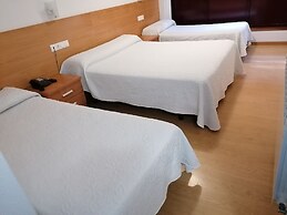 Hostal Adelia