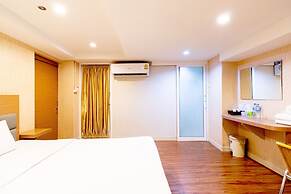 Oun Residence