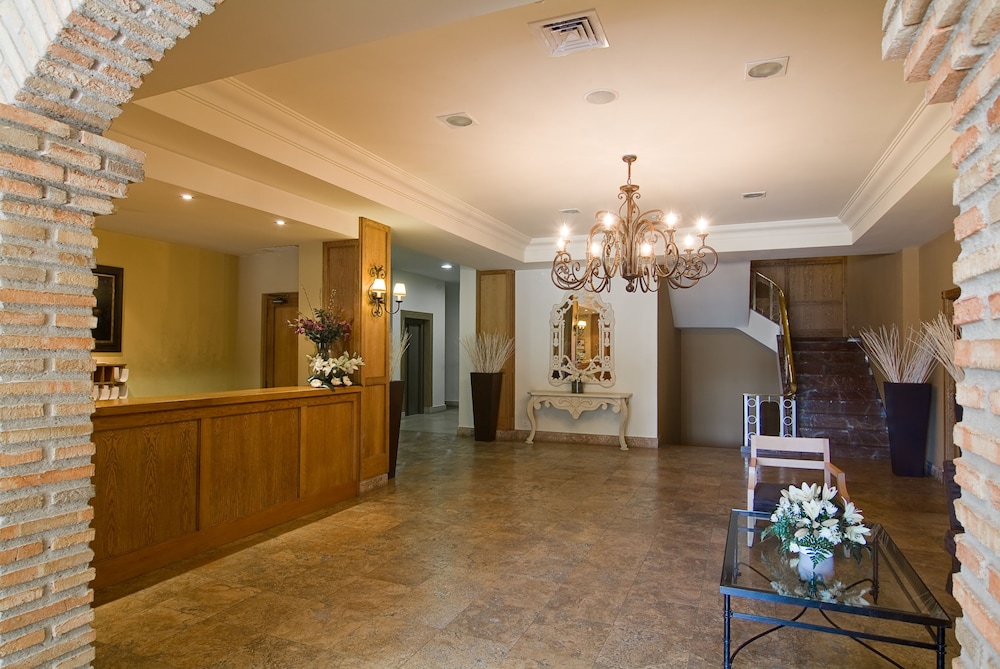 Hotel Los Granados