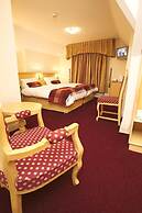 Gateway Hotel