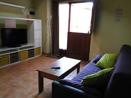 Hotel y Apartamentos El Camín