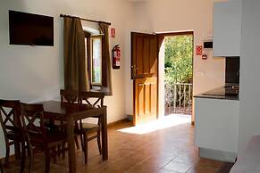 Hotel y Apartamentos El Camín
