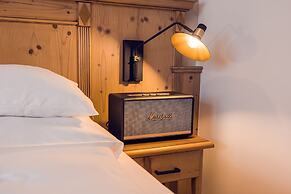 ZILLERTALERHOF - Alpine Hideway