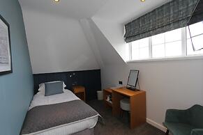 Nanhoron Arms Hotel
