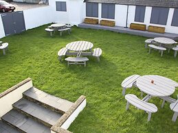 Nanhoron Arms Hotel