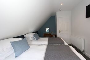 Nanhoron Arms Hotel