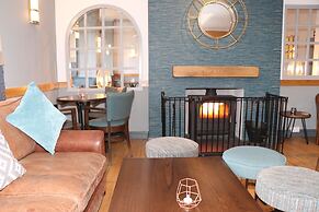 Nanhoron Arms Hotel