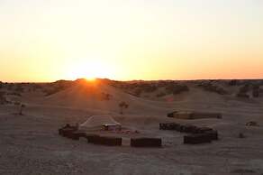 Erg Lihoudi Standard Camp
