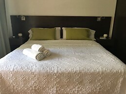Studio IQ