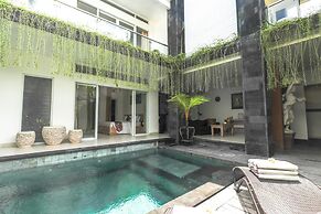 Puri Bagus Villa Legian Kuta
