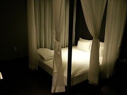 HI Design Hotel
