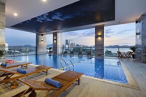 Xavia Hotel
