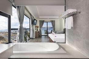 Xavia Hotel