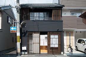 Chika Ichiyin