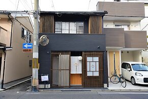 Chika Ichiyin