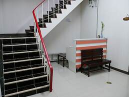 Rachanee Guesthouse