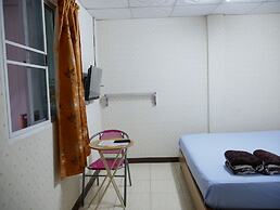 Rachanee Guesthouse