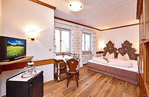 Alpenrose Traditionsgasthof Mittenwald
