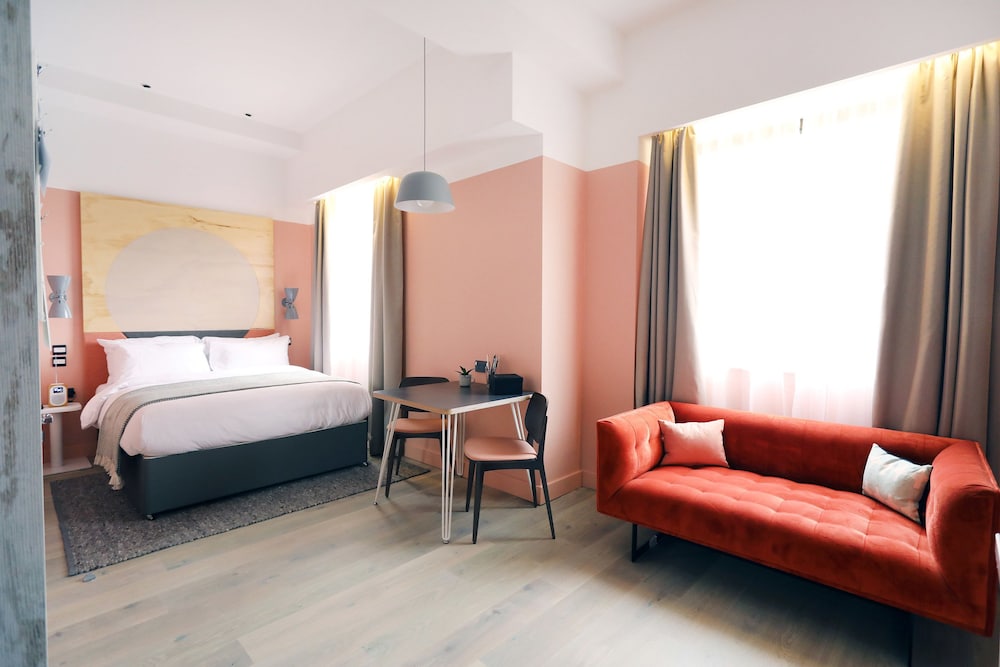room2 Southampton Hometel